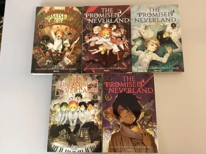 Mangás The Promised Neverland e Furi Fura