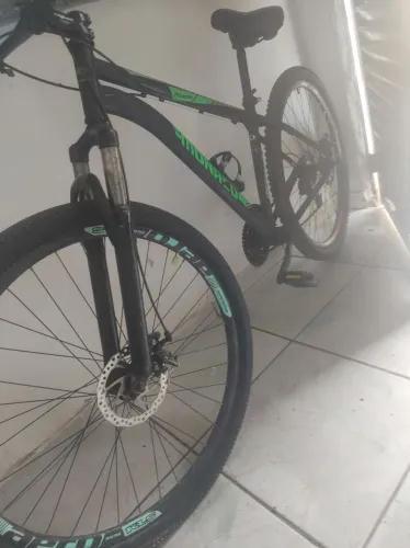 Vendo bike 29 alguns detalhes pra arrumar