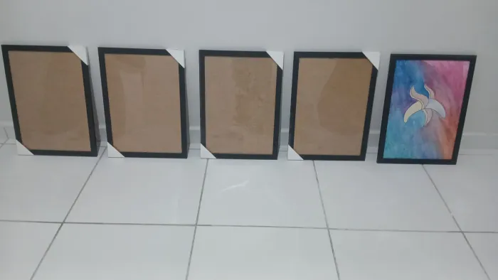 Quadros novos 0,45 X 0,33 novos sem uso