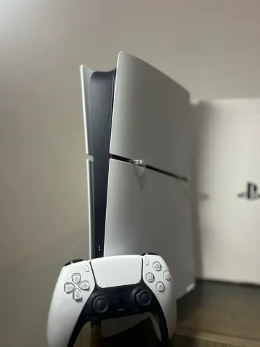 PS5 SLIM + GARANTIA -> NOVÍSSIMO->