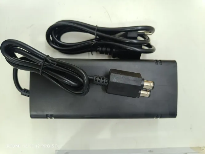 Fonte Xbox 360 Slim