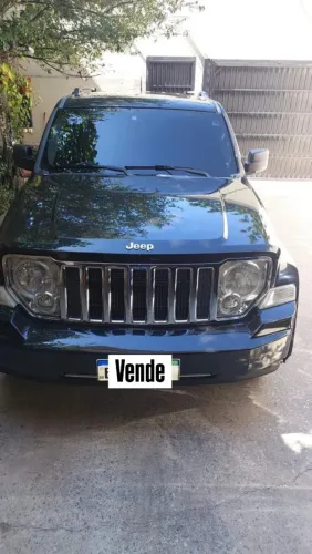 Jeep Cherokee Limited 3.7 4X4 V6 12V Aut. 2010