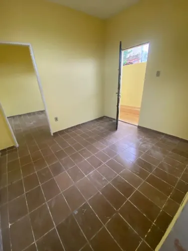 Alugo casa em Ricardo de Albuquerque