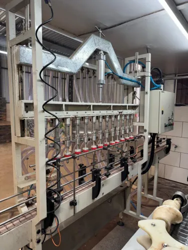 Máquina de envaze linear