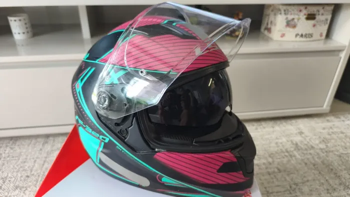 Capacete LS2 modelo FF320