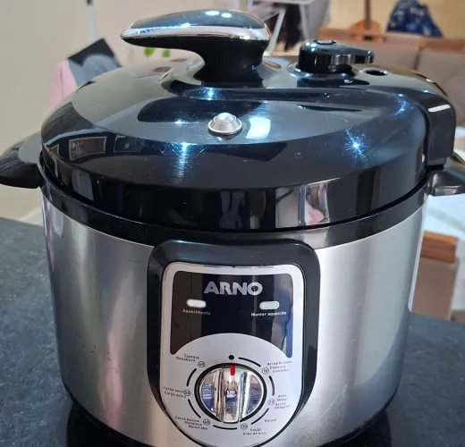 Panela de pressão elétrica arno