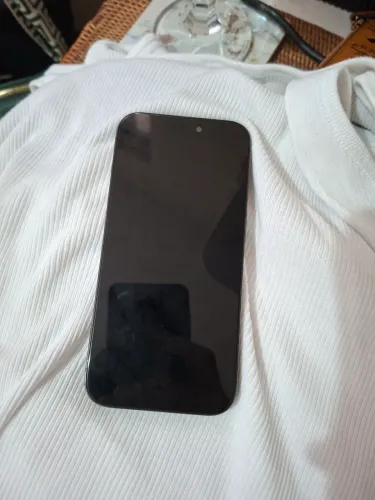 Achado! iPhone 15 Pro 128GB Titânio Preto (leia a descrição)