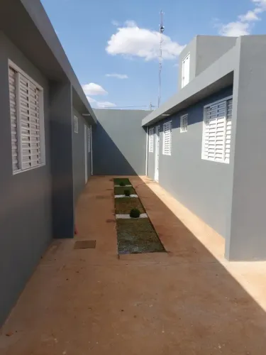 Vendo Lote com 4 kitnets