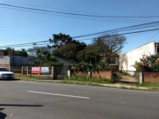 Ótimo Terreno próximo a Universidade PUCPR - Prado Velho - Permuta no local 100%!