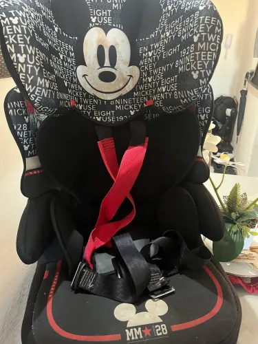 Vende-se Cadeirinha
