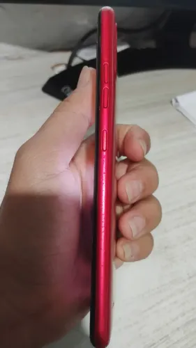 Celular semi novo