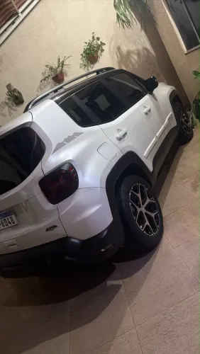 Jeep Renegade Sahara T270 1.3 TB 4X2 Flex AUT 2025