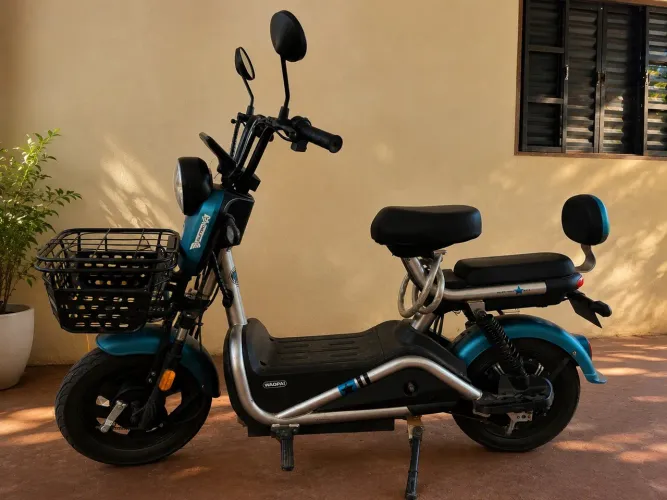Scooter elétrica-sem placa