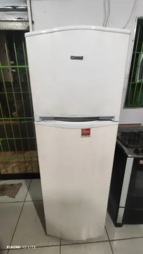 Geladeira Semi Nova em Perfeito Funcionamento