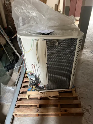 Condensadora Elgin inverter 36000 btus NOVA para retirada de peças ou remontagem