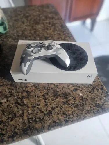 Xbox one série s 500giga ssd 4k