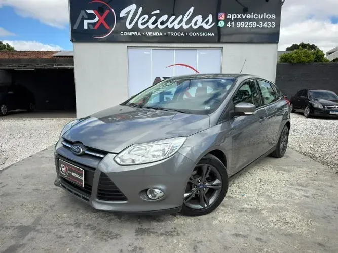Ford Focus 1.6 S/1.6 SE Flex 16V 5P AUT 2015