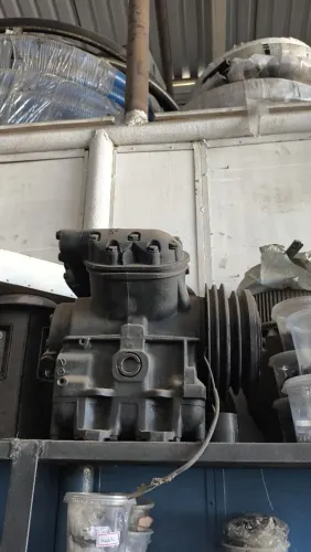 Compressor de ar condicionado para ônibus