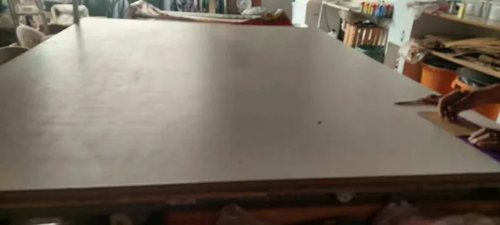 mesa com chapa de mdf 