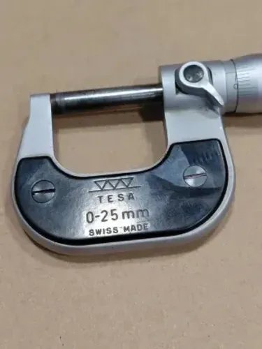 Micrometro Analógico Tesa, 0 - 25 mm Swiss Made