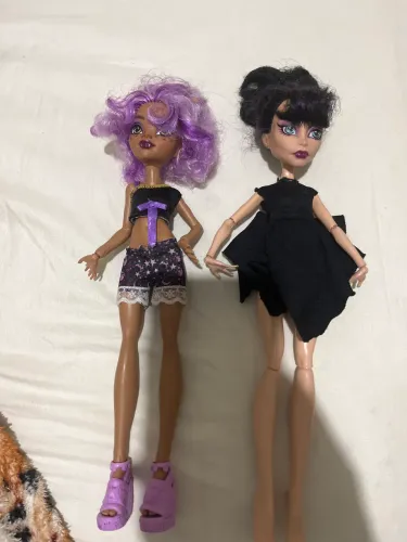 Lote duas monster High