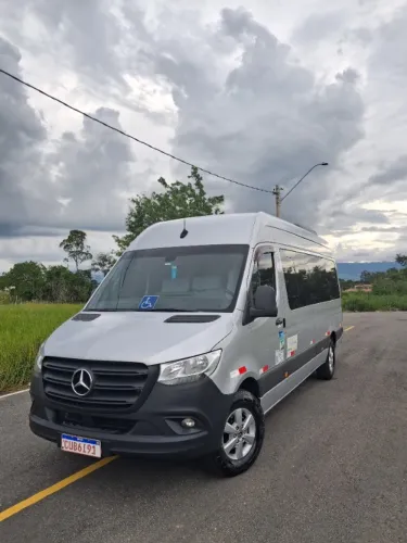 Mercedes-Benz Sprinter 417 Furgão Ext. L.t.a Die. (e6) 2024