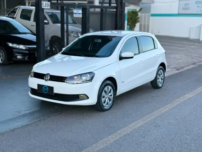 Volkswagen Gol Geração VI City 1.6 8V MI Total Flex Mec. 4P 2014