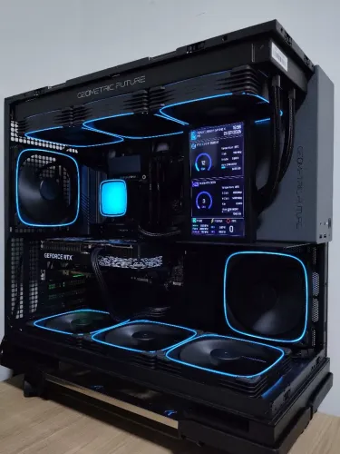PC Gamer RTX 5070 12GB | i5-13600KF | 32GB RAM | WC 420MM | SSD NVMe 1TB | 850W