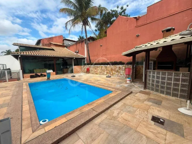 Casa à venda, 5 quartos, 1 suíte, 4 vagas, Braúnas - Belo Horizonte/MG