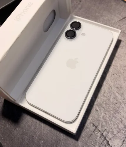 iPhone 16 - 256gb - Branco - Impecável 