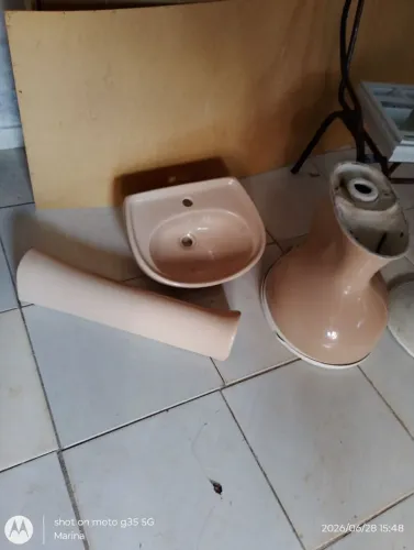 Jogo de banheiro usado 120 reais