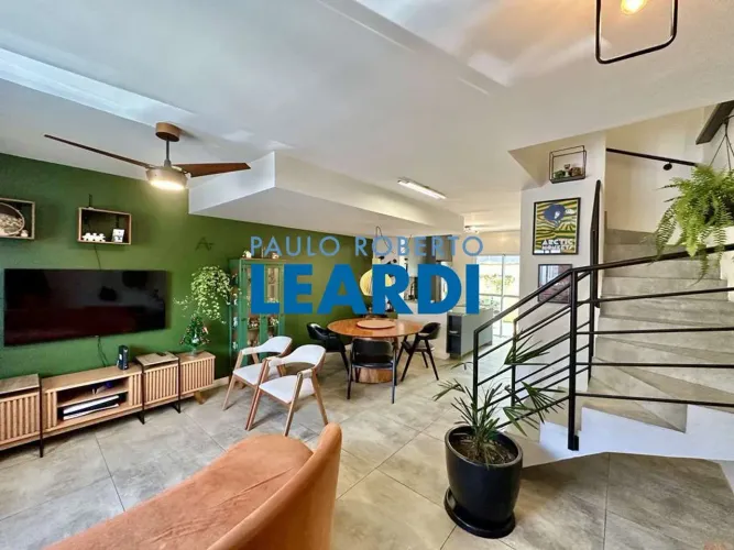 CASA EM CONDOMÍNIO - GRANJA VIANA - SP