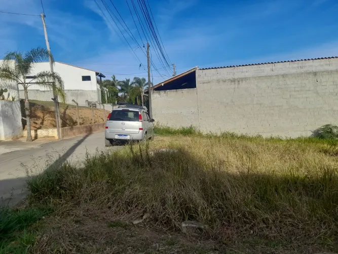 TERRENO EM MOGI DAS CRUZES, CEZAR DE SOUZA. MEDIDA. 7 X 20. Ótima localização