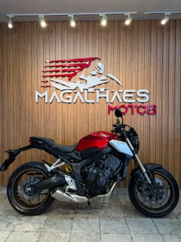 CB 650R ABS 2021 - Financiamento bancário e cartão