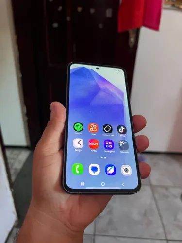 Samsung A55 5G 128GB com NFC 8GB de RAM 