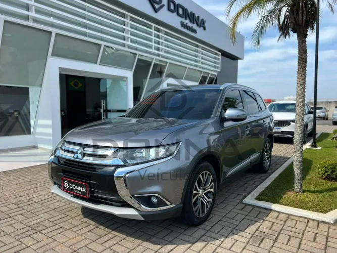 Mitsubishi Outlander Comfort 2.0 16V Aut. 2018