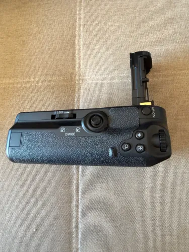 Grip para Canon r5 r6 como novo