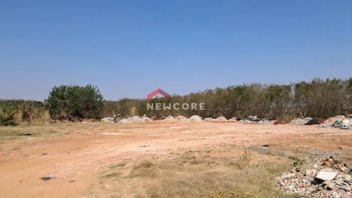 Galpão em Estrada Municipal Santa Isabel - Centro (Tupi) - Piracicaba/SP