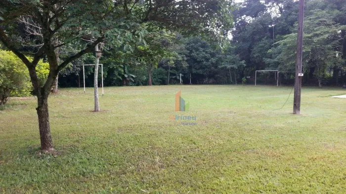 Chácara com 3 dormitórios à venda, 11884 m² por R$ 1.980.000 - Centro - Araras/SP