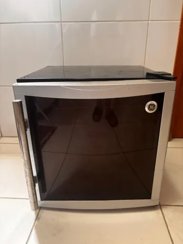 Frigobar/Adega LG