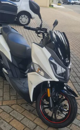 Moto Dafra cruisym 150cc branca 2024 igual a zero km