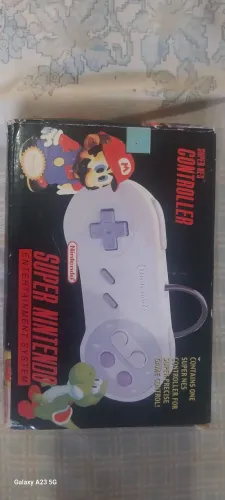 Controle super Nintendo paralelo de época