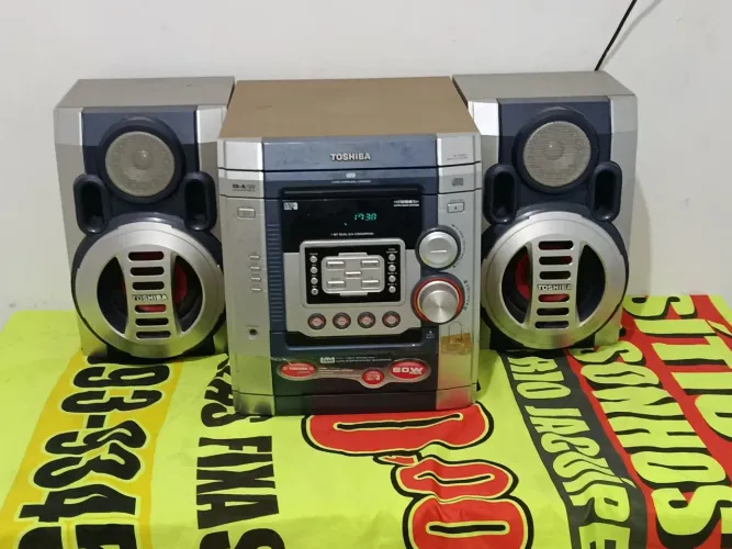 Caixa de som/rádio 