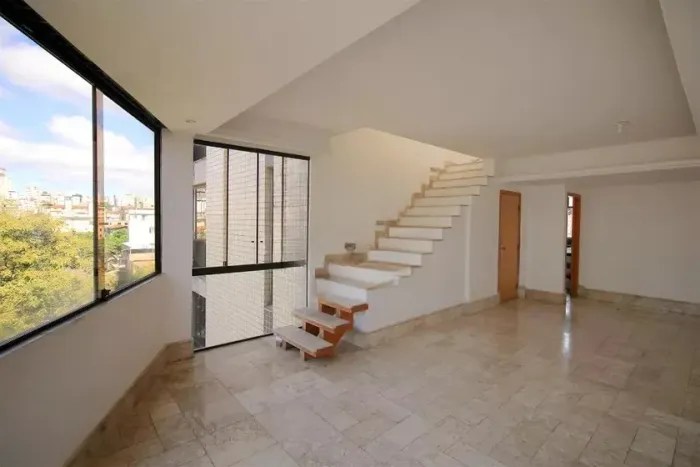 Apartamento à Venda - União, 5 Quartos, 330 m2