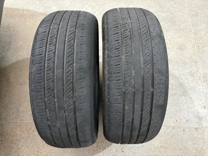 Par de pneus 205/55 R16-Corolla