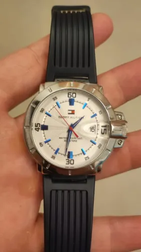 Relógio Tommy Hilfiger F90267 42mm De Caixa Em Aço Inox