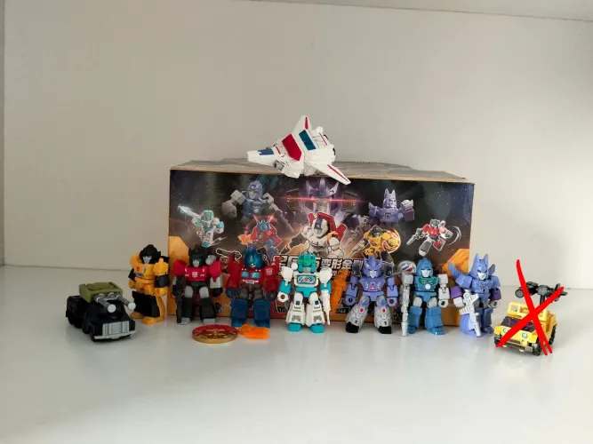 Transformers blokees defender version 5 com 9 TF
