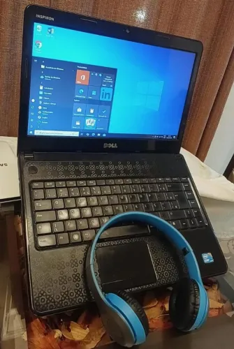 Notebook Dell Intel Core i3 8GB RAM HD SSD Bateria nova Windows programas instalados