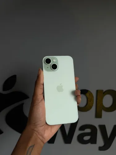 iPhone 15 128GB verde