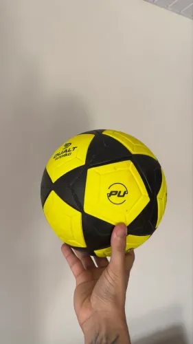 BOLA DE FUTVÔLEI PU
